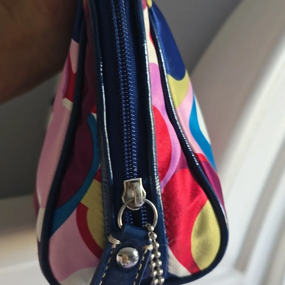 Coach Multicolor Patterned Clutch - Picture 5 of 7
